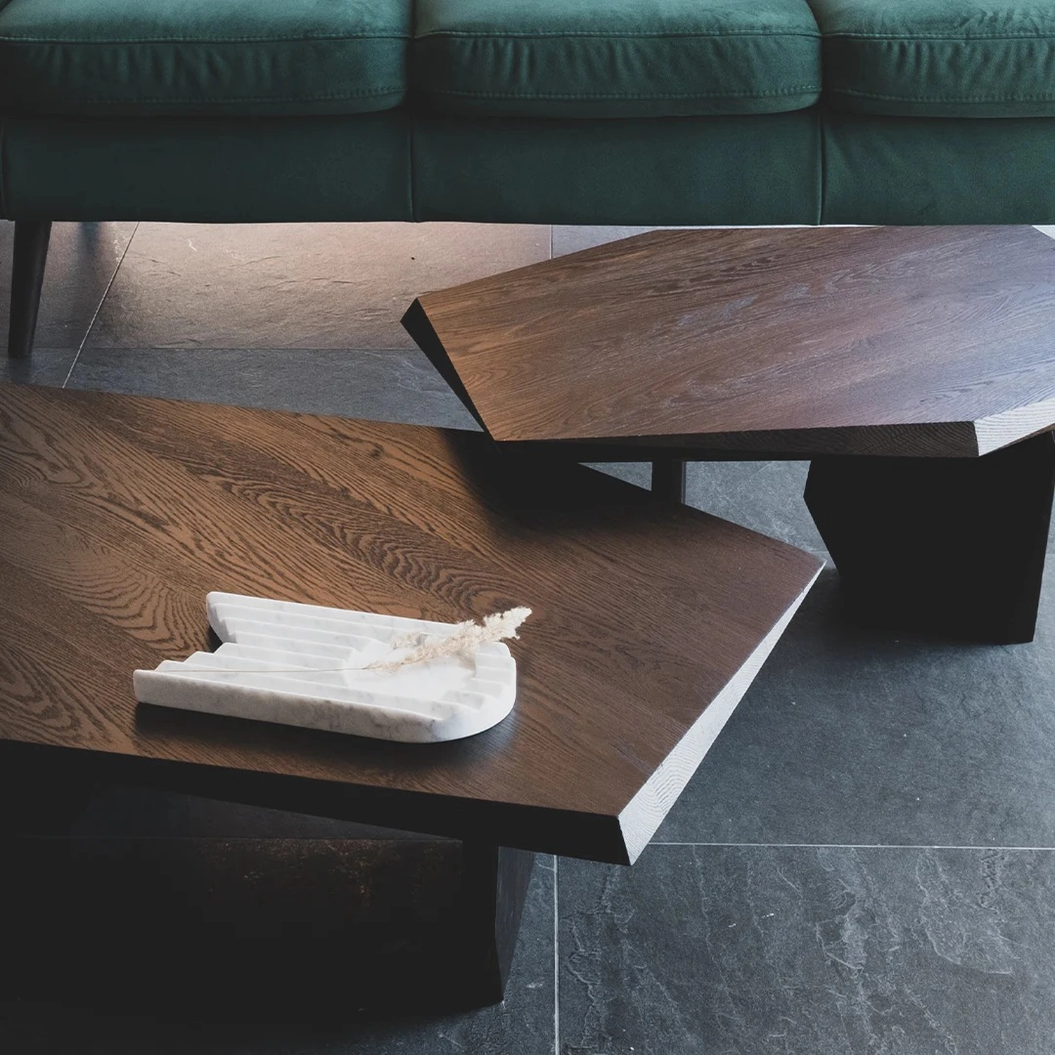 4Elements Maximilianus Group GmbH - designer furniture and decor - wooden table